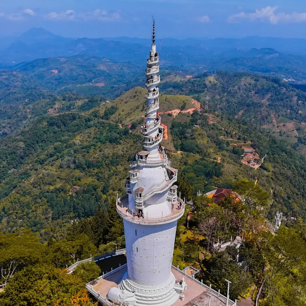Ambuluwawa — Scenic Viewpoint