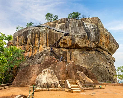 Sigiriya — Ancient Fortress