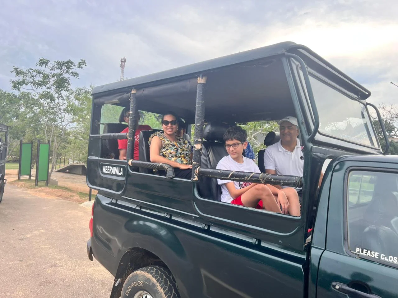 Safari & Wildlife — image 3