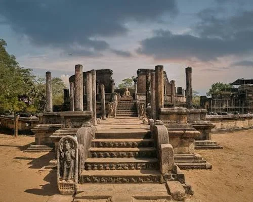 Polonnaruwa — Ancient Kingdom